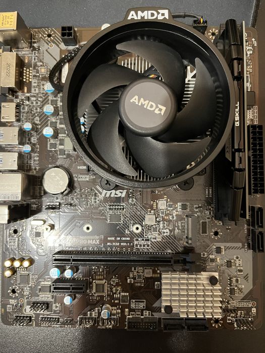 MSI B450M + Ryzen5 2600 + DDR4 (2x16)