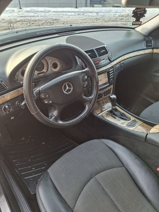 Sprzedam Mercedes W211 z silnikiem 1.8 i Instalacja  LPG BRC TYP  E200