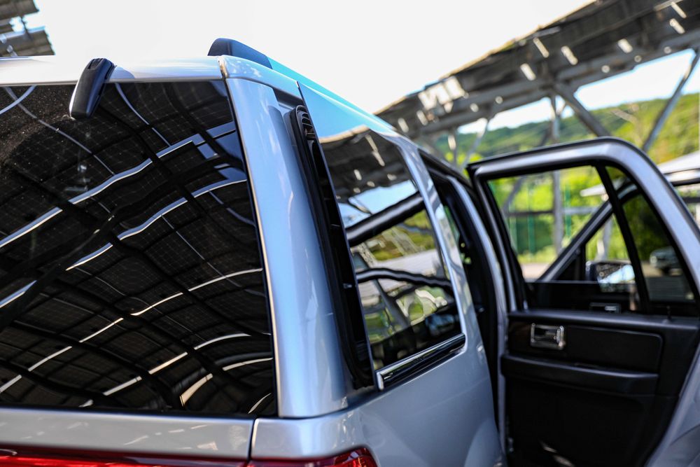 Lincoln Navigator 2016 VIN 5LMJJ2JTXHEL00836 фото оголошення 18 з 24