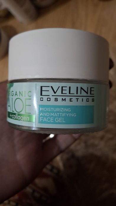 Продам гель для обличчя, для нормальної й комбінованої шкіри