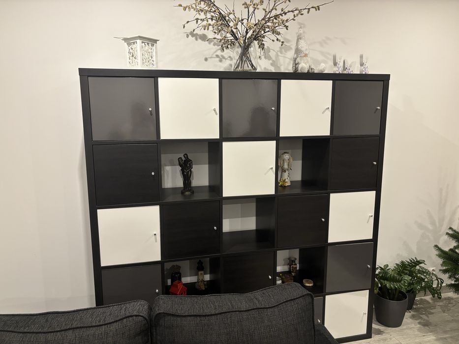 Regał IKEA  Kallax 5x5 czarny brąz 182x182 wraz z wkladami