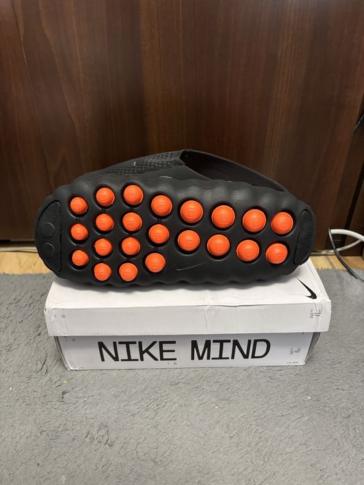 Klapki Nike Mind 001