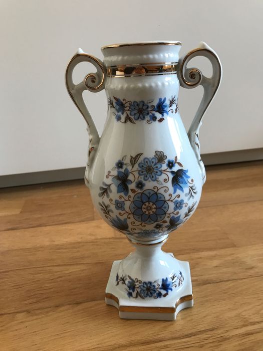 Jarra com 2 asas das porcelanas de portugal