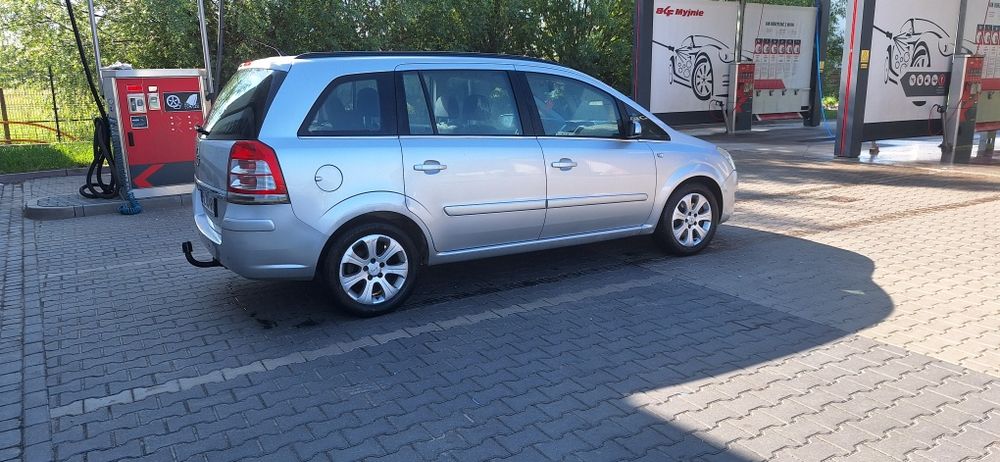 Opel Zafira B 1.9CDTI 120KM