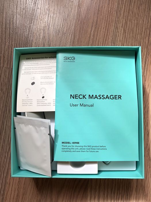 Масажер для шиї SKG 4098e