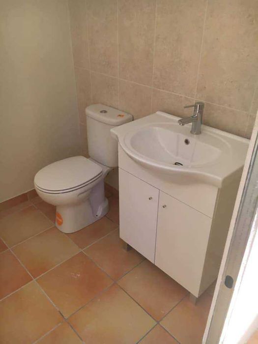 Canalizador/picheleiro/ ladrilhador/ pinturas