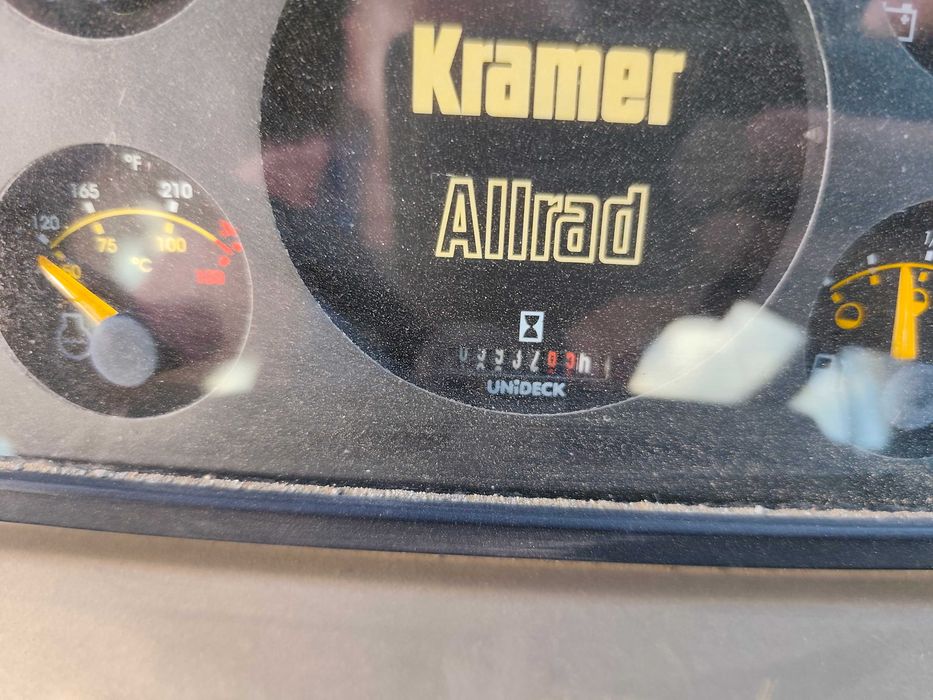 Ładowarka Kramer 320