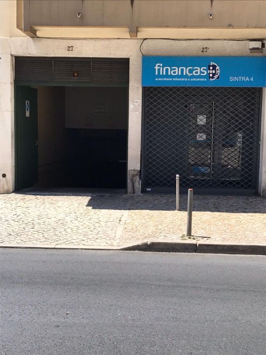 Parqueamento Queluz/Pendão/Monte Abrão: Arrecadação/Aluguer de lugar