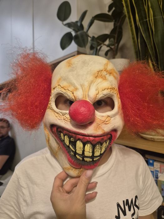Straszna maska klauna Halloween