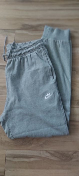 NIKE spodnie dresowe  roz. M