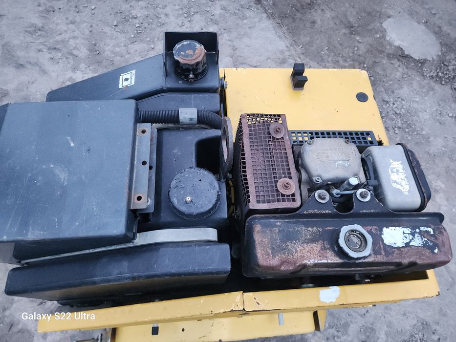 Дорожній каток Bomag