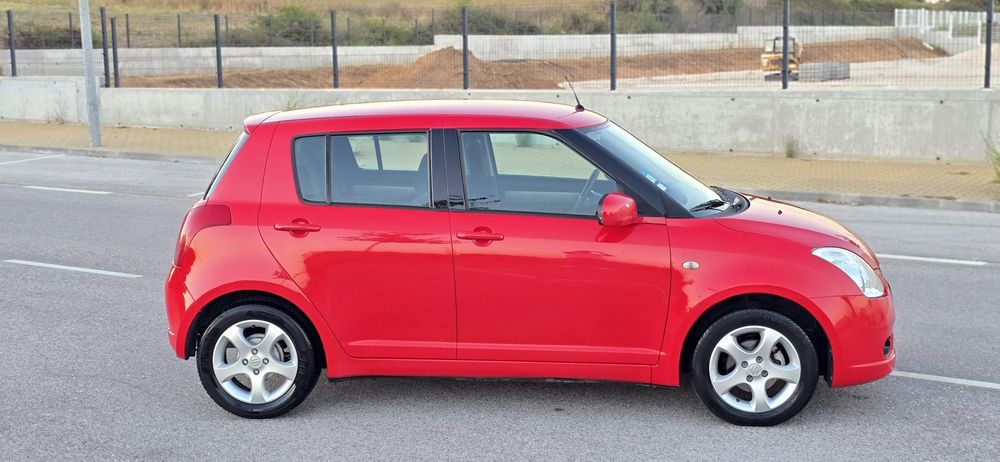 Suzuki swift 1.3 DDIS Diesel  200 mil quilómetros reais Ano 2005