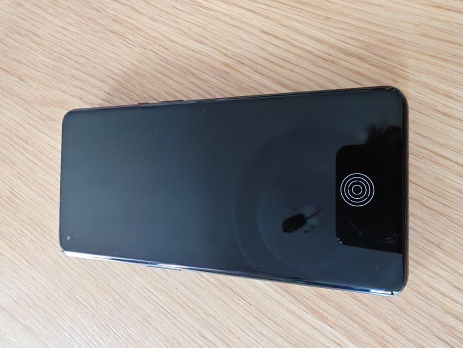 One plus 9 pro 12/256 oled