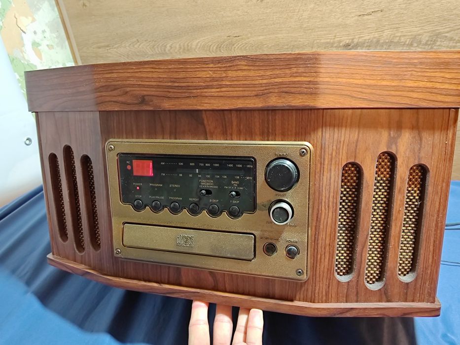 Soundmaster Gramofon stary, retro, CD, vinyl, kasety radio