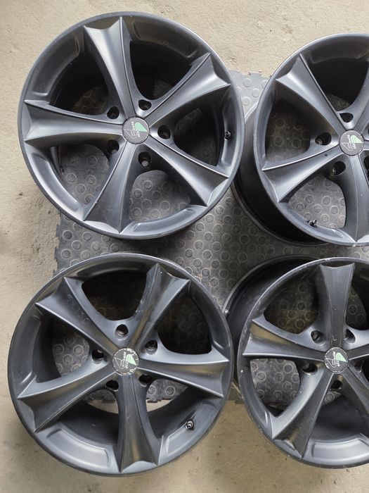 Felgi Aluminiowe 5x130 8,5Jx18 ET 45 Porsche Audi Q7