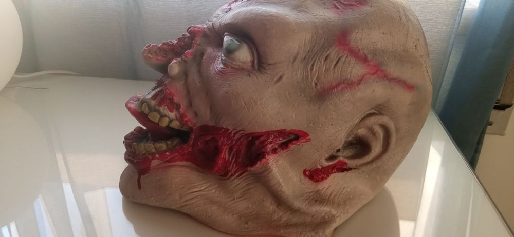 Máscara de carnaval em silicone