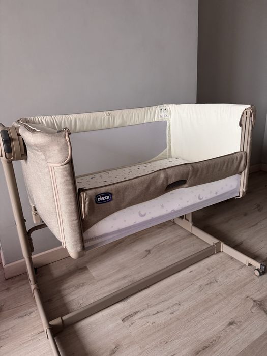 Приставне ліжечко Chicco Next2Me Magic