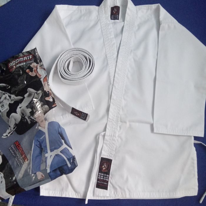 Кімоно біле, 100% бавовна, для тренувань з карате, TM Wolf р.150