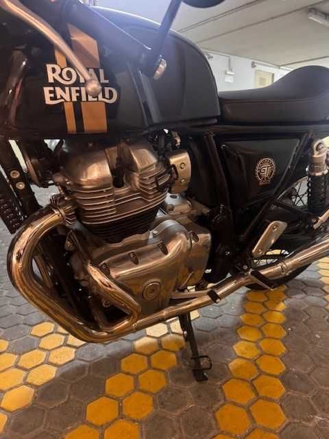 Royal Enfield Continental GT 650 em muito bom estado
