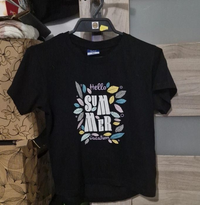 T-shirt rozm. 152 cm.