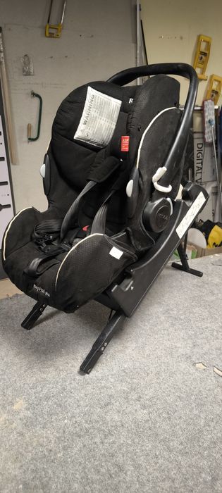 Fotelik samochodowy Recaro Going Profi plus Baza ISOFIX