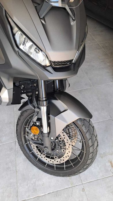 Honda X-ADV 750 – 2019 – Apenas 15.000 km – Excelente estado