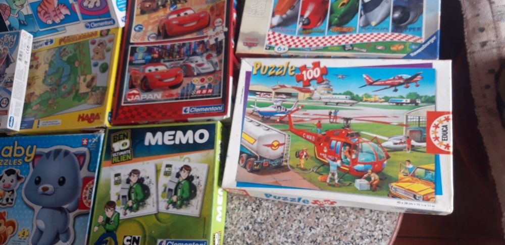 Conjunto de Puzzles Diversos Criança