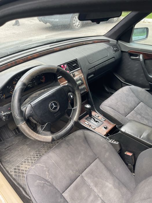 Продам Mersedez C класу 1997р 2.5 Дизель Автомат