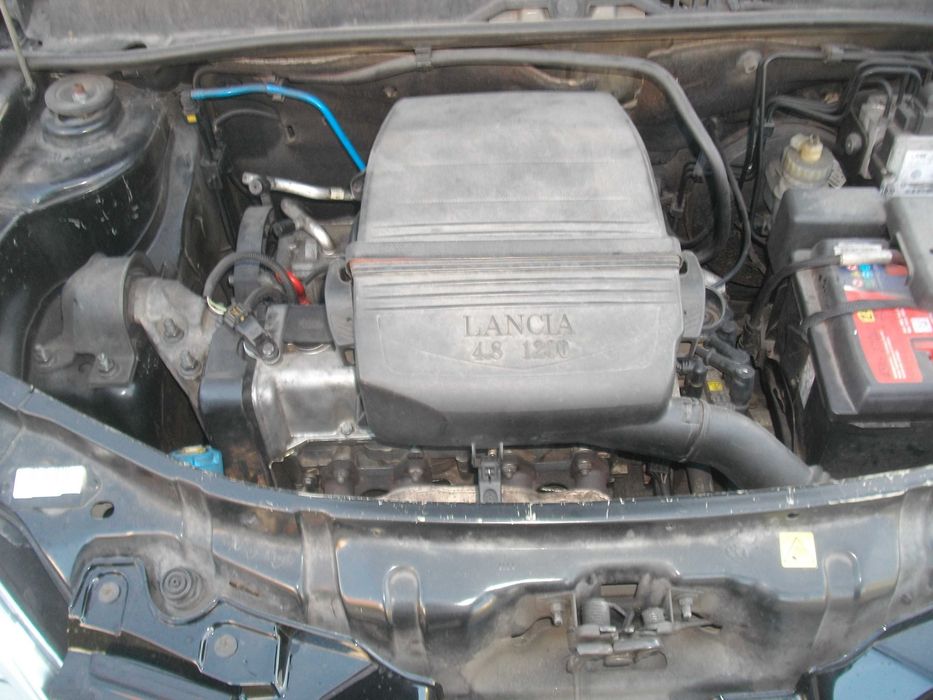 Lancia Ypsilon 1.2  de 2010 Impecável