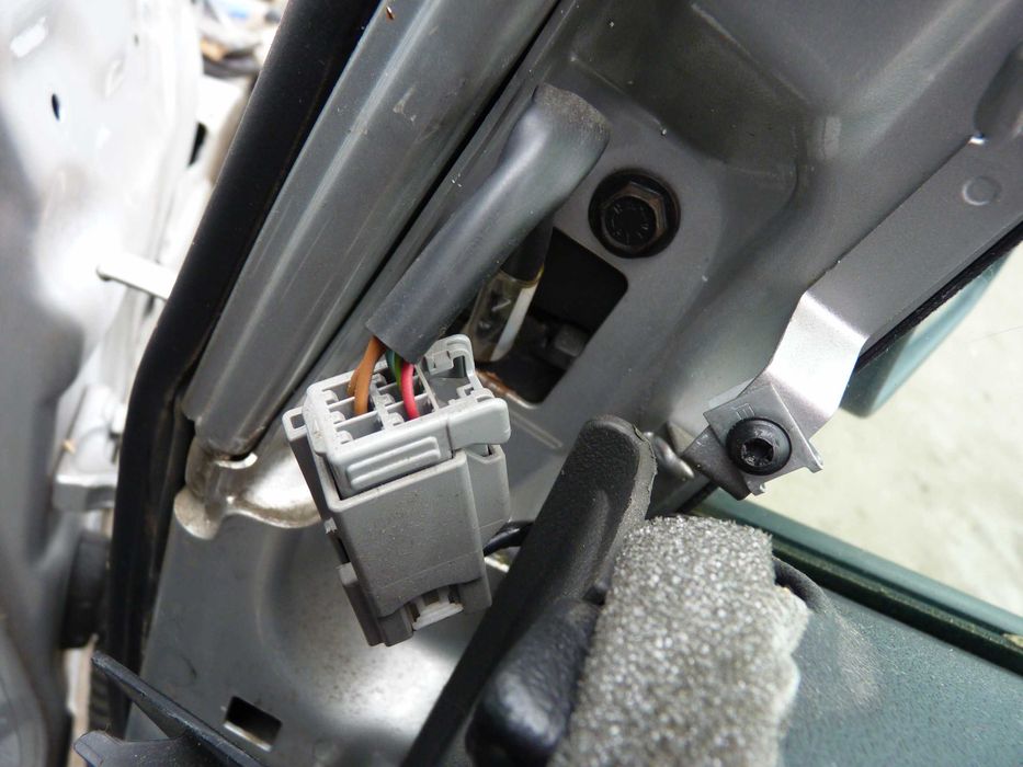 Ford Focus MK2 lusterka prawe i lewe elek 03 5 PIN