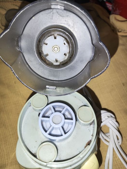 Блендер elenberg bl-3100 300вт чаша стаціонарний