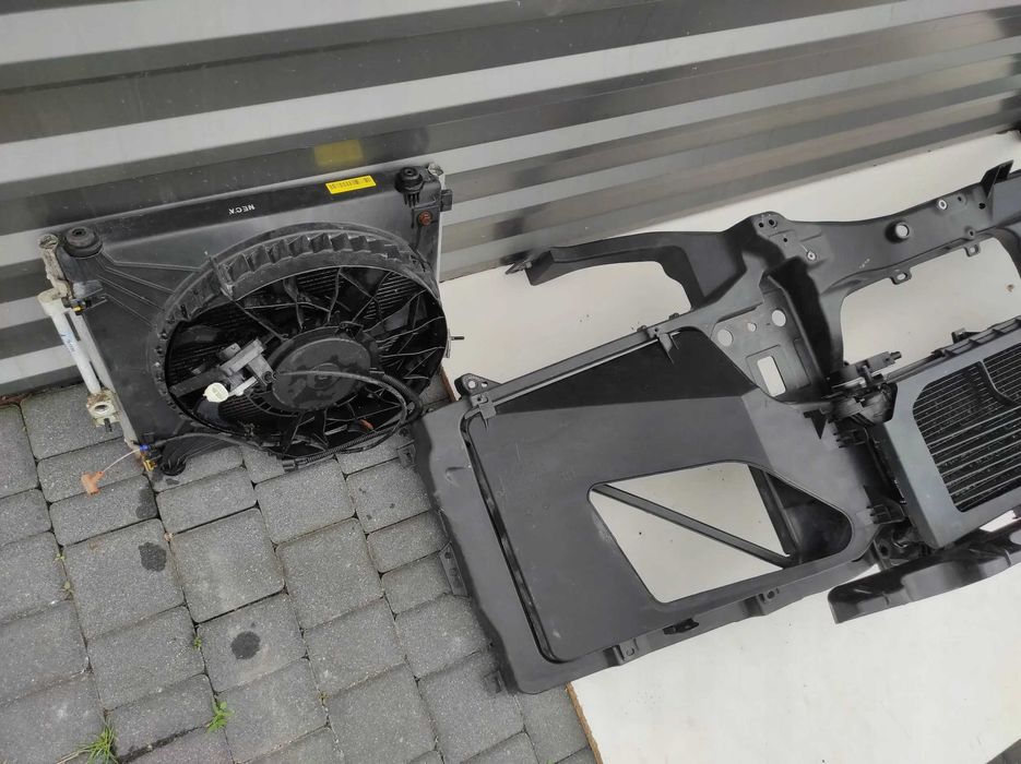 Tesla Model S - радіатори, вентилятори, дифузори - рестайл дорестайл