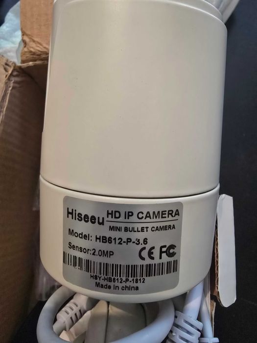 Kit 4 Câmaras PoE Hiseeu 2.0MP (HB12-PP3.6) + Gravador c/ Disco 250GB
