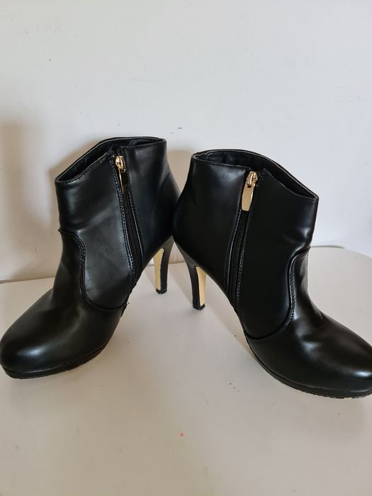 Botki    39 stan idealny