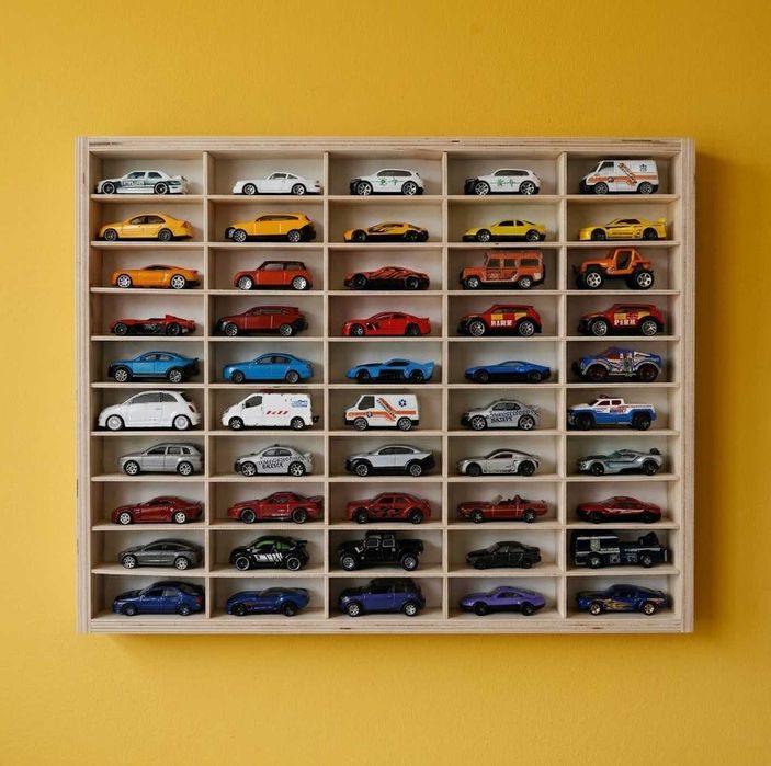 Półka na resoraki autka Hot Wheels 1:64 samochodziki 50 miejsc sklejka drewniana na ścianę organizer regał NOWY GWARANCJA 24M + księga zabaw GRATIS