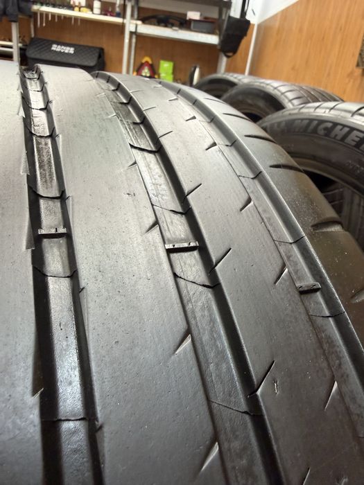 275/40/22 Michelin Pilot Sport 4