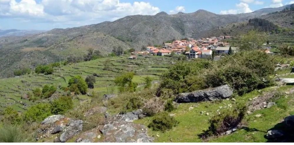 Moradia a venda