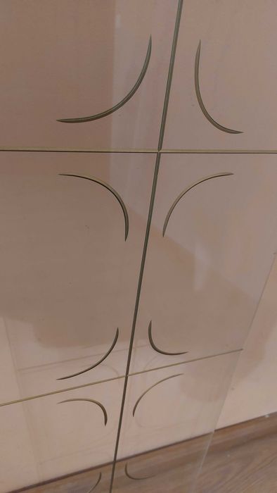 szyba ozdobna meblowa