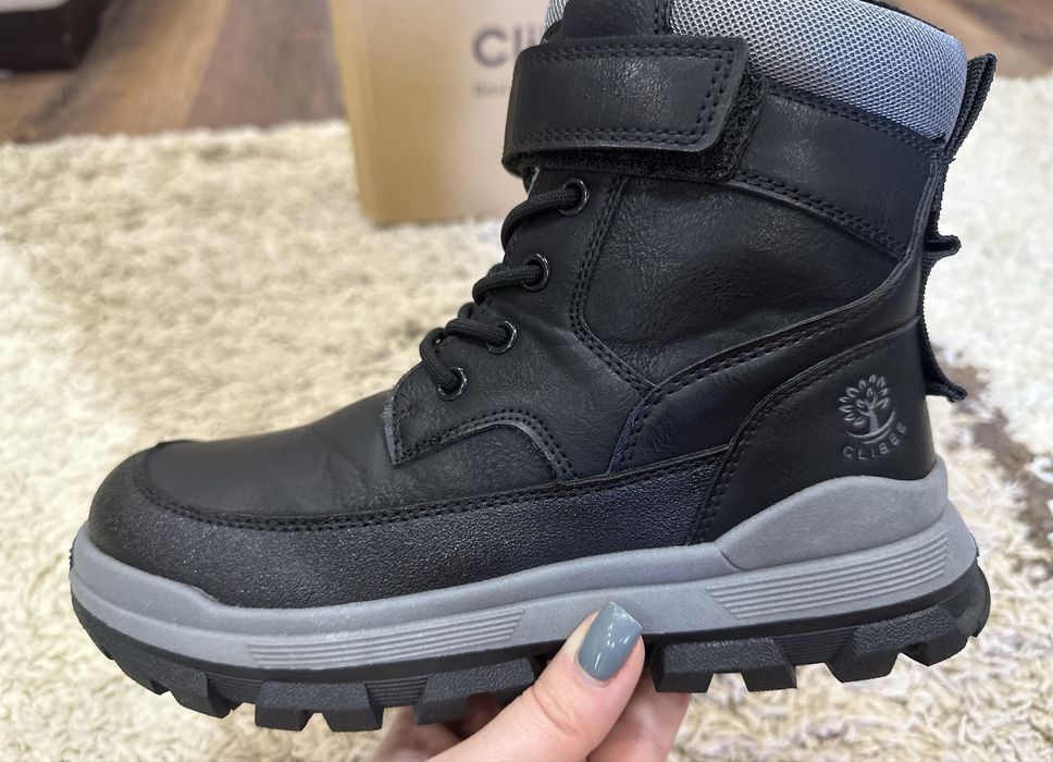 Зимові черевики для хлопчика