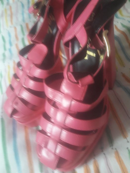 Sapatos plataforma altos