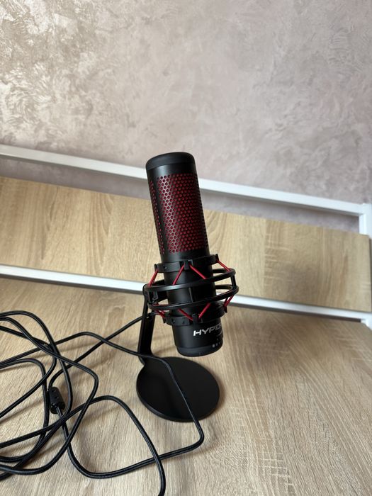 микрофон HyperX QuadCast USB
