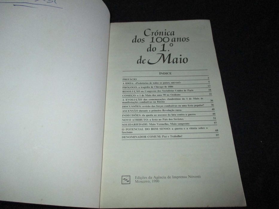 Livro Crónica dos 100 anos do 1.º de Maio