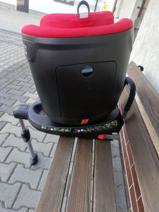 Fotelik samochodowy obrotowy Britax Rómer