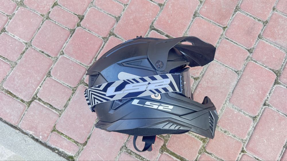 Мотошлем LS2 MX708 Fast 2 Solid Matt Black