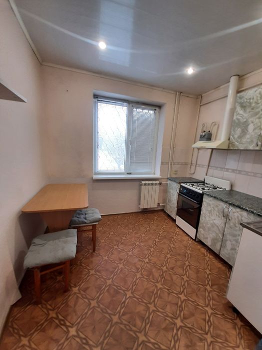 Продам 1-кімнатну квартиру по вул.Дорошенко.