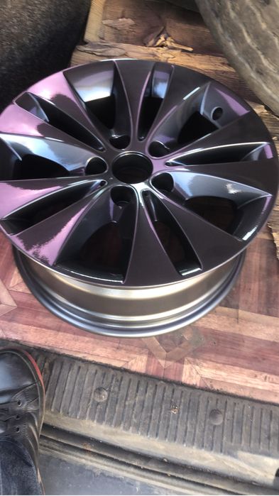 Диски со скатами r17  5/120 новые