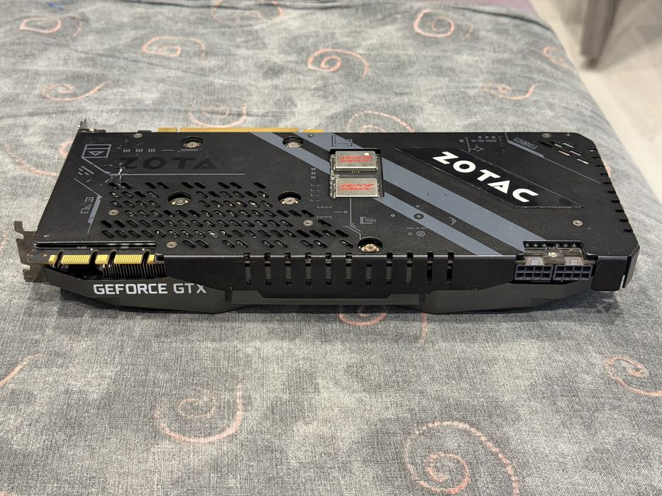 GTX 1080Ti zotac  на запчасти