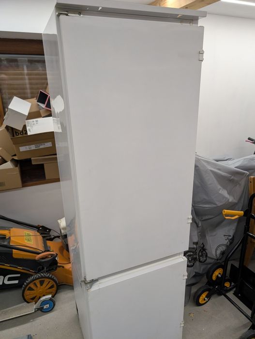 Lodówka IKEA do zabudowy