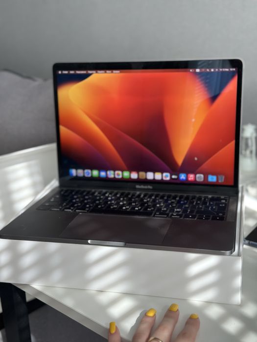 MacBook Pro 13 - по СУПЕР ціні!