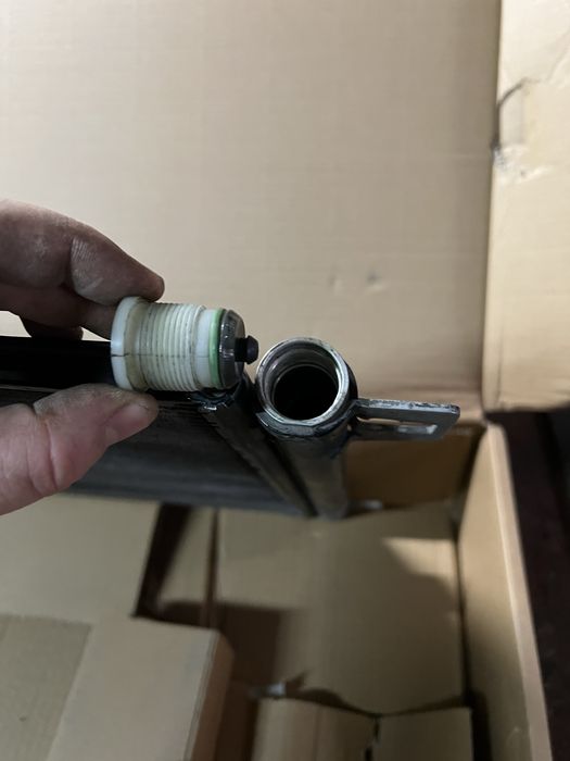 Радіатор кондиціонера конденсатор VW T5 rest 2.0 TDI CFCA